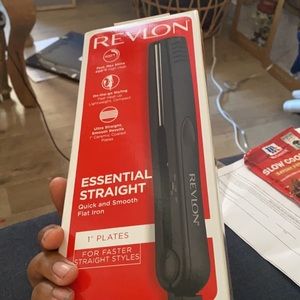 Revlon essential straight